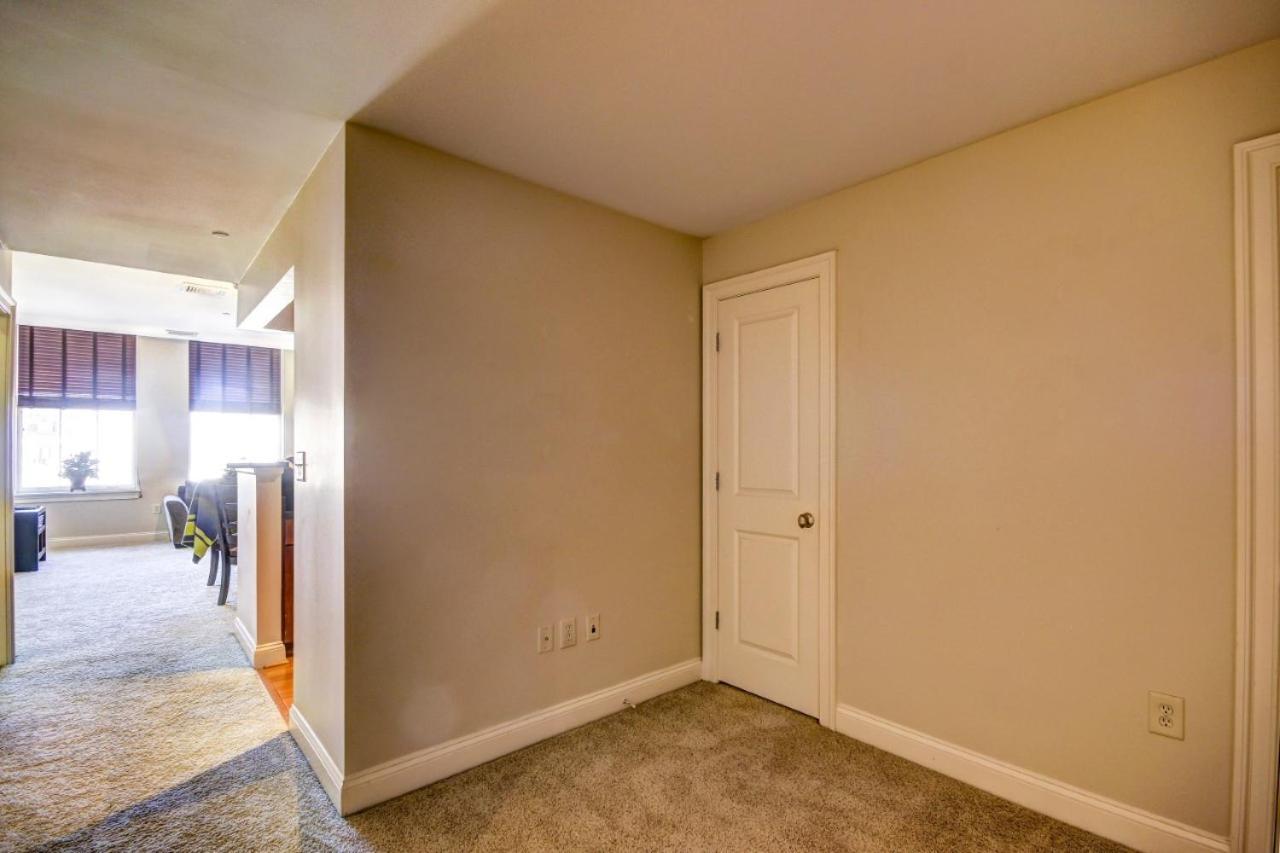 Harbor Apartments Free Indoor Parking Baltimore Exterior foto
